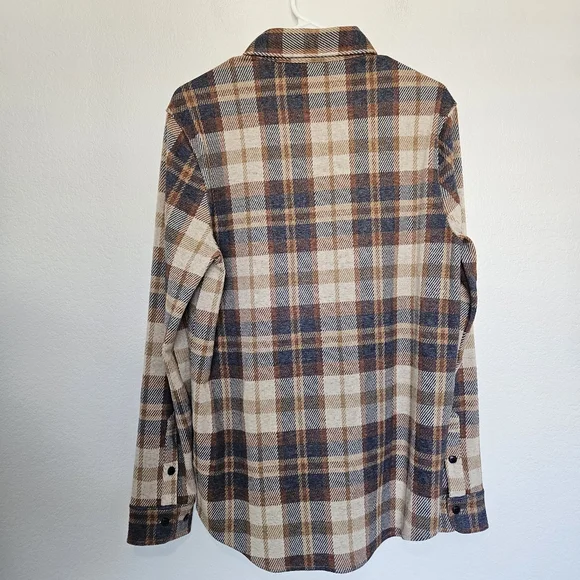 NWT Quince | Plaid Stretch Soft Fleece Button Up Shirt Brown, Mens Medium - Picture 5 of 6